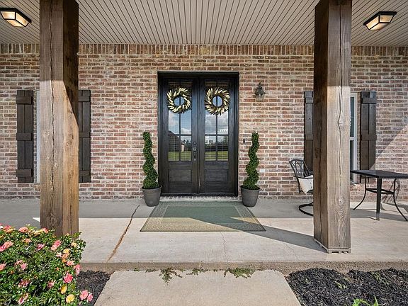 4th image of 400 First Pentecostal Church Rd