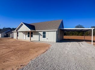 1008 Bradshaw Ct, Springtown, TX 76082