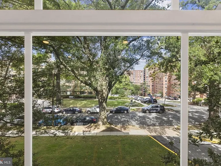 3051 Idaho Ave NW #204 — Photo 21