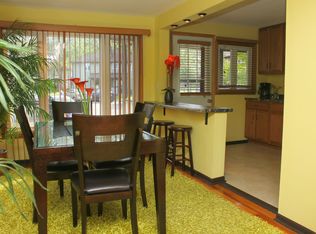 211 Krotiak Rd, Park Forest, IL 60466