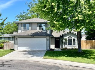 1496 E Falconrim Ct, Eagle, ID 83616