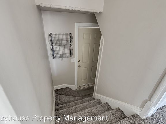 2nd image of 195 Marquette St #1/2