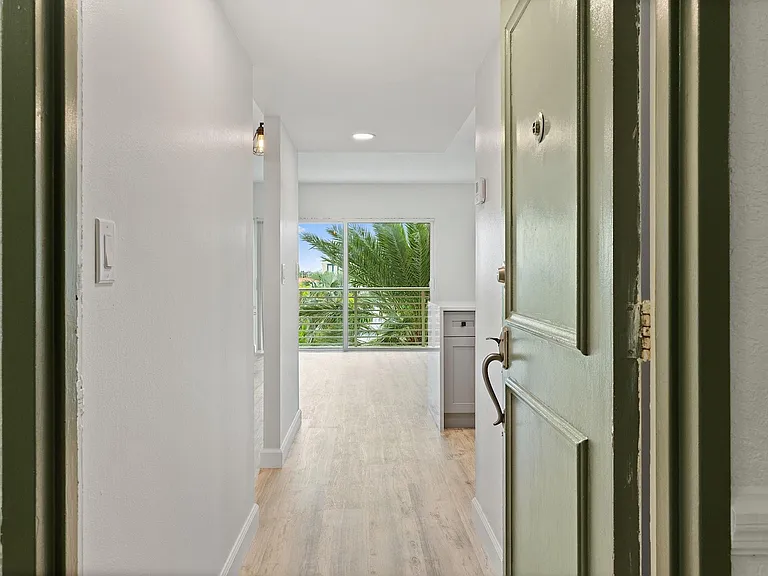 2900 NE 30th St #5D — Photo 27