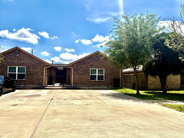 8230 Constellation Ln #B, Houston, TX 77075