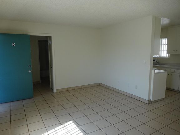 3rd image of 225 W Santa Barbara St APT D