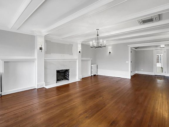 4th image of 5052 S Woodlawn Ave APT 3B