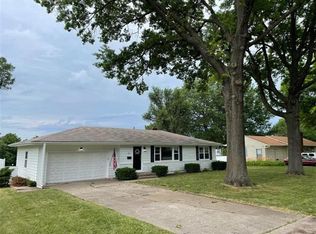 8711 E 74th Ter, Raytown, MO 64133