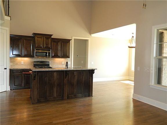 4th image of 1058 Stonehollow Dr Lot 256