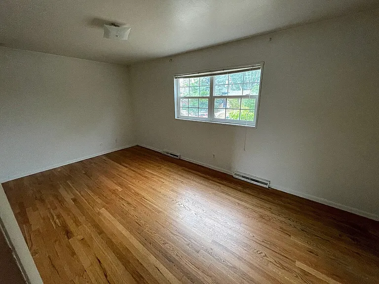 4464 Hamilton Ct — Photo 6