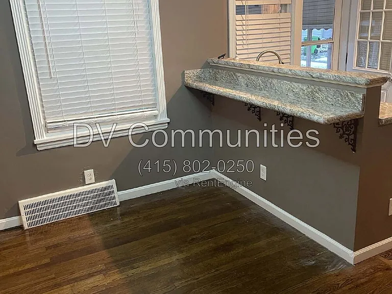 25300 Lakeshore Blvd — Photo 9