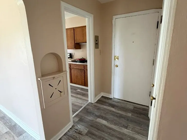 110 Blymyer Ave — Photo 10