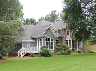 1010 Overlook Dr, Villa Rica, GA 30180