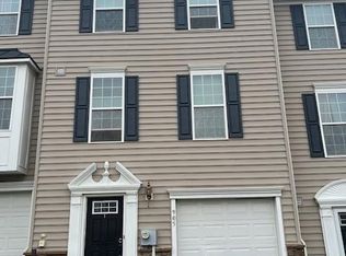 905 Susan Cir, North Wales, PA 19454