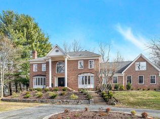 9522 Leemay St, Vienna, VA 22182