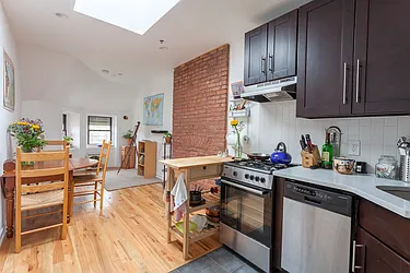 Rented by Cooper & Cooper Real Estate