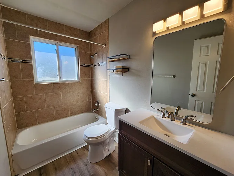 2874 Carmel Cir — Photo 18