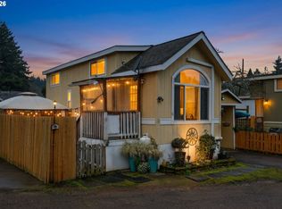 5990 SE King Rd #18, Milwaukie, OR 97222