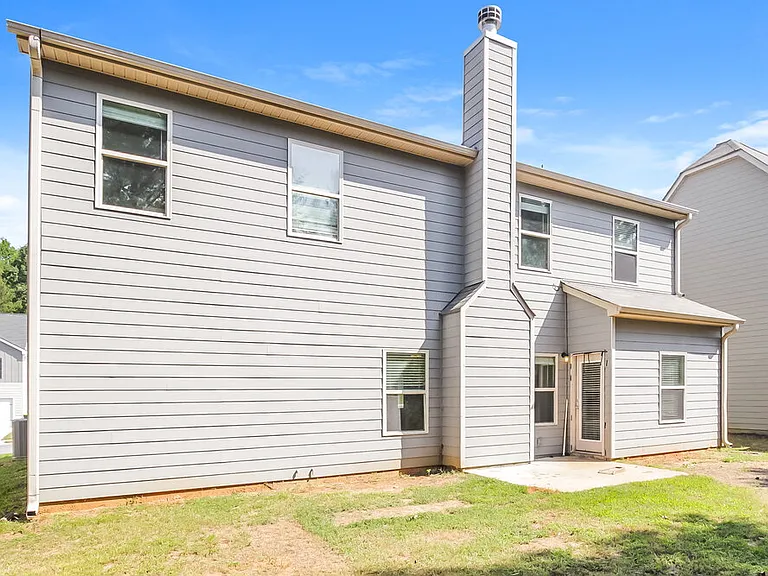 357 Daffodil Dr — Photo 17