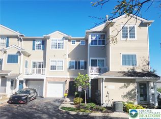 974 Nittany Ct, Allentown, PA 18104