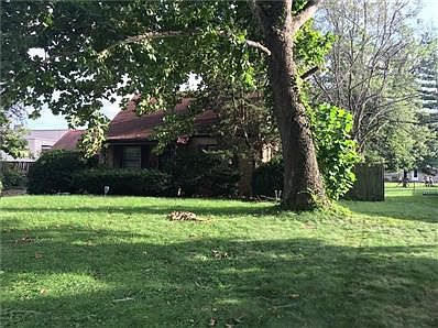 1st image of 3133 W 31st St