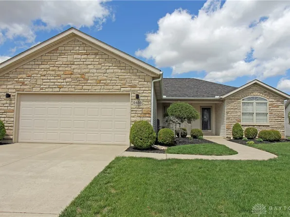 2455 N Point Ct, Troy, OH 45373
