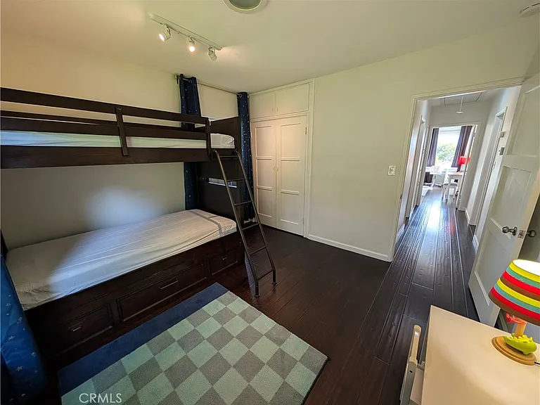 2828 Henrietta Ave — Photo 31