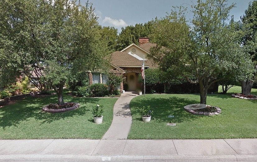 1st image of 111 Redman Ln