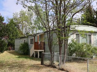 2695 Avenue A, White City, OR
