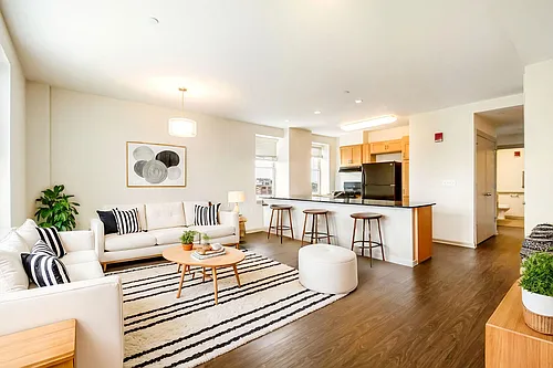 Strathmore Apartments Photo 1