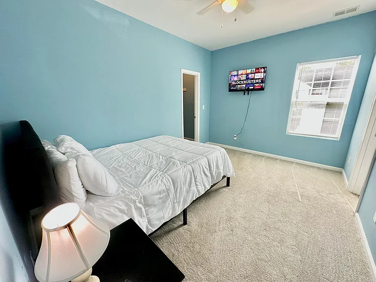 456 N Oceana Blvd — Photo 8