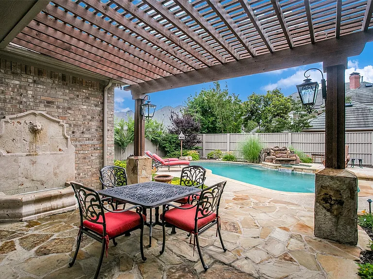 5528 Ash Creek Ln — Photo 19