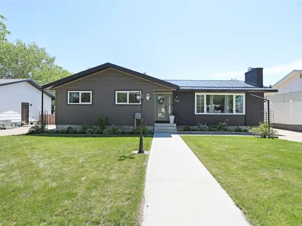 120 N Ingram Park Dr E, Brooks, AB T1R 0J9