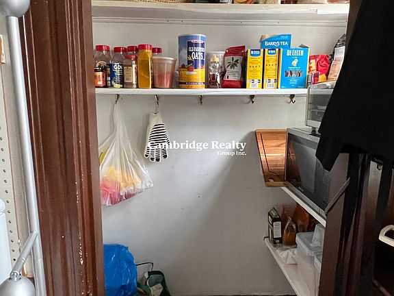 5th image of 117 Columbia St #2