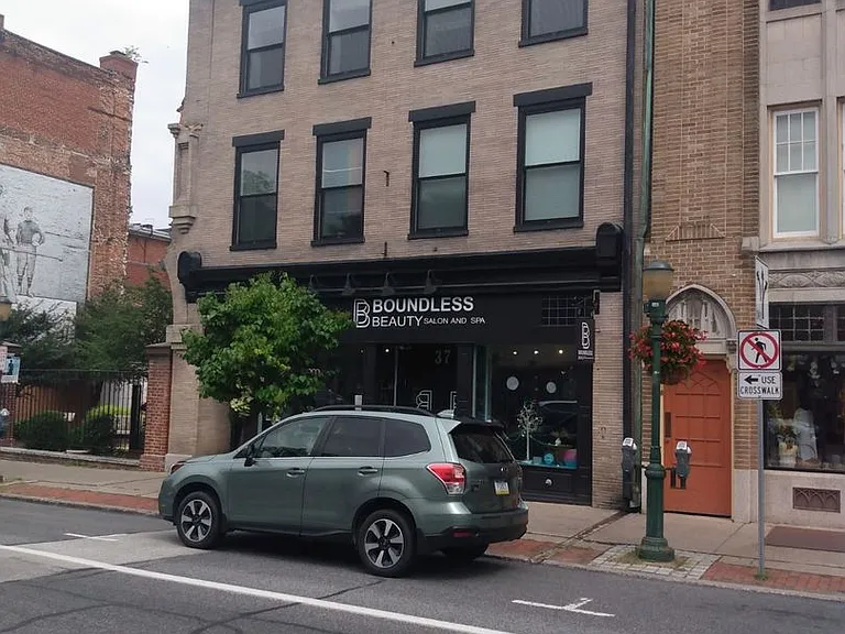37 W High St — Photo 1