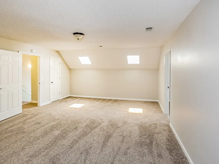 4365 Barrymor Dr — Photo 9