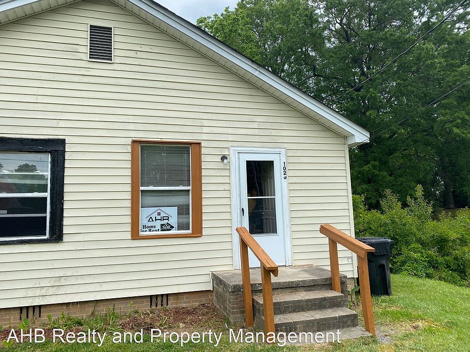 1st image of 1020 Grace Ave