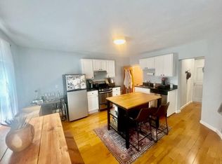 356 Hanover St #4F, Boston, MA 02113