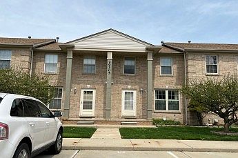 1st image of 29305 W Jefferson Ave APT 5