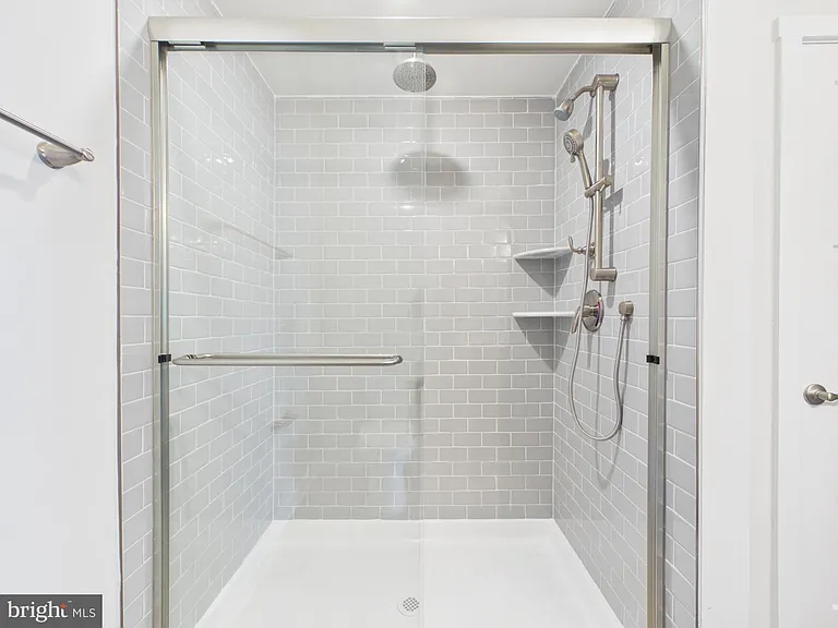 362 Baker Dr — Photo 34