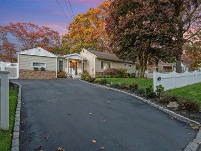 4241 Express Drive N, Ronkonkoma, NY, 11779