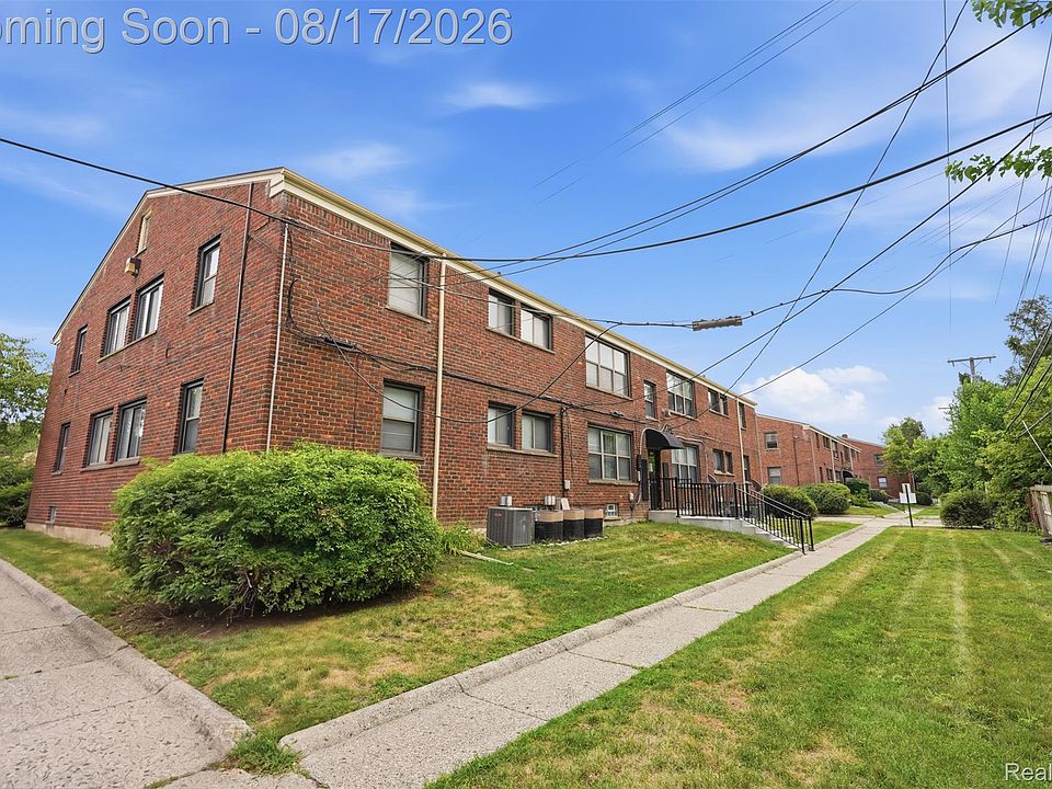 25863 Woodward Ave Apt 103, photo 17