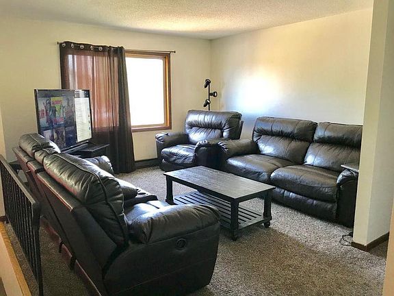 5th image of 220 Bowman Ln #2