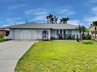 636 SE 11th Pl, Cape Coral, FL 33990
