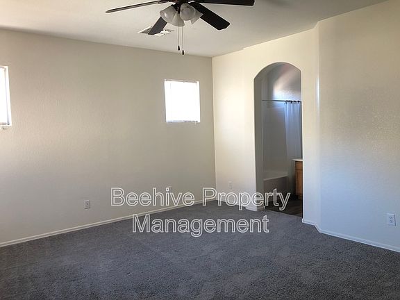 5th image of 1325 S Roseann
