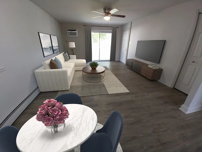 Brittany Springs Apartments — Photo 15