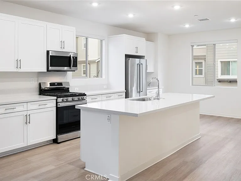 32040 Paseo Vienta — Photo 3