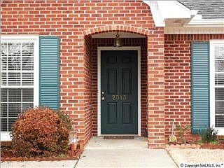 1st image of 2313 Trenton Cir SW