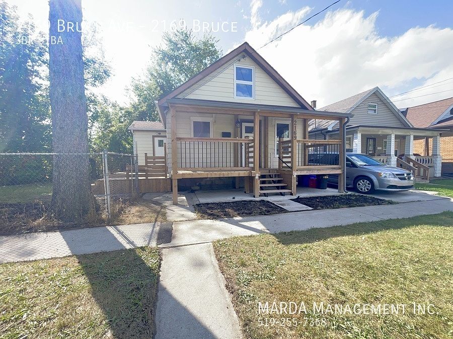 1st image of 2169 Bruce Ave #2169