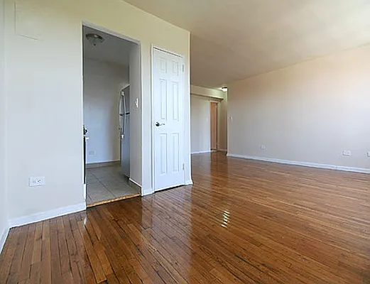 Rented by SW Queens Mezzanine | media 13