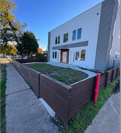 2nd image of 4514 Bryan St #4514
